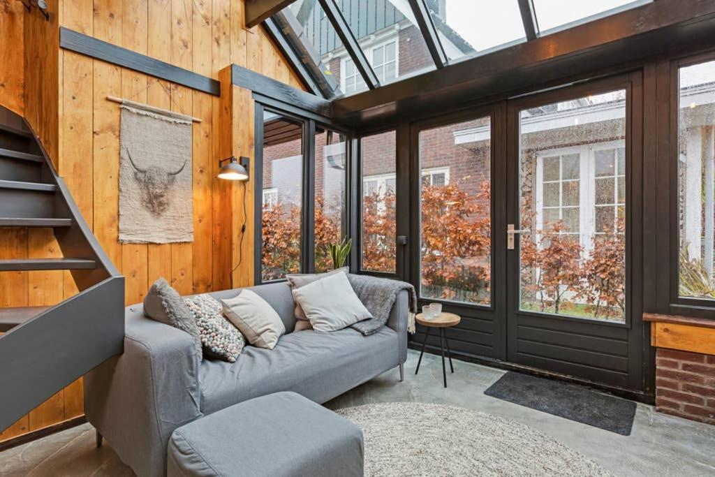 Uniek Houten Huis Nabij Bos En Plassen Hollandsche Rading Bagian luar foto